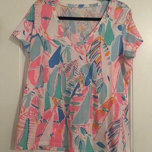 Lilly Pulitzer T-shirt size xl